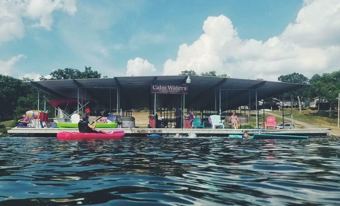 Calm Waters Resort Indian Point Extérieur photo