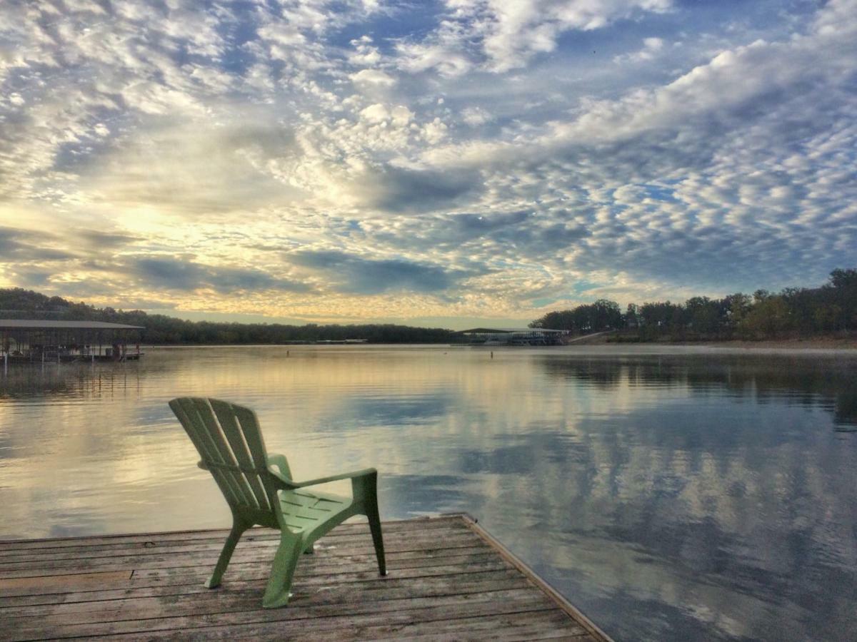 Calm Waters Resort Indian Point Extérieur photo